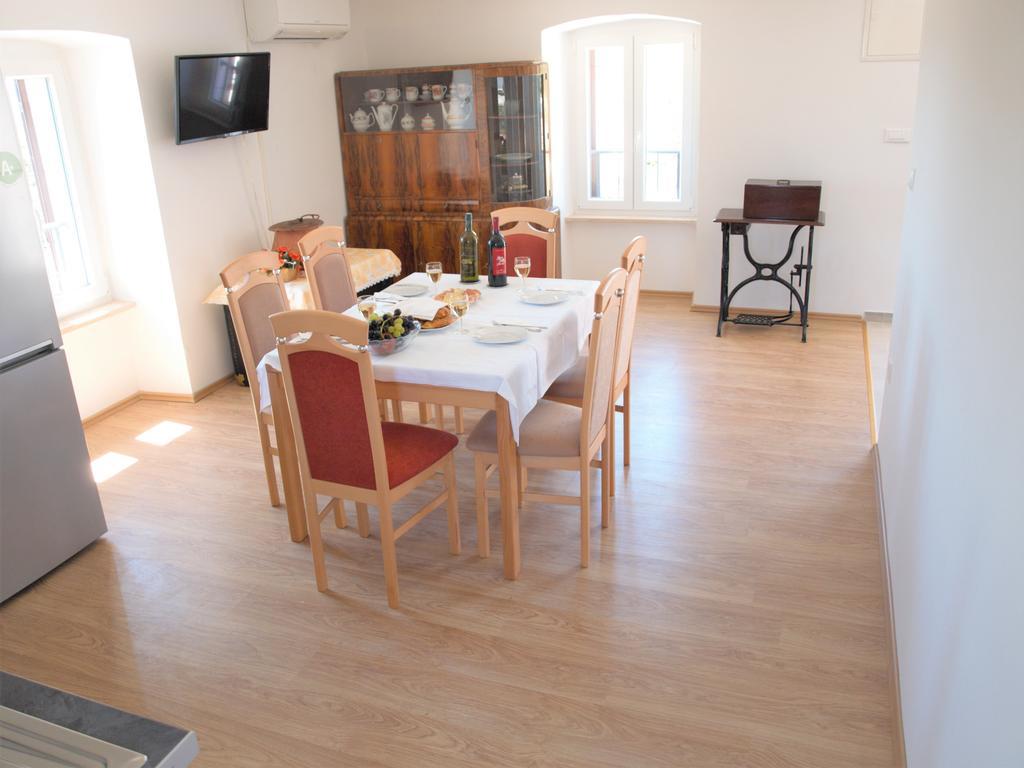 Apartment Rado Врбник Екстер'єр фото