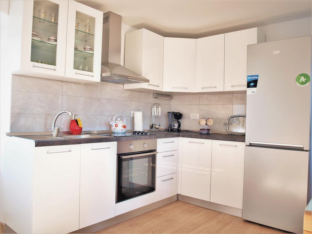Apartment Rado Врбник Екстер'єр фото