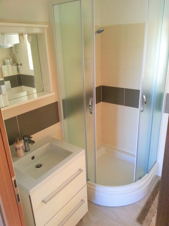 Apartment Rado Врбник Екстер'єр фото